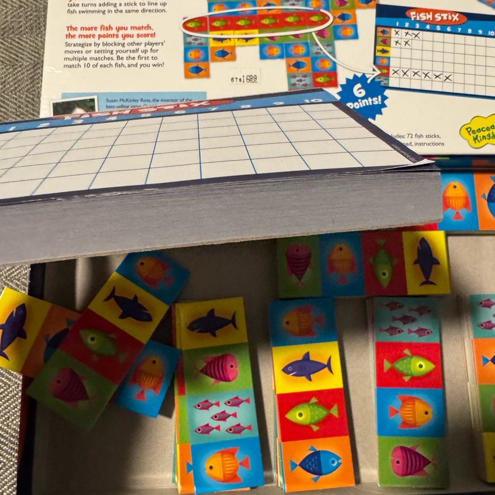 Fish Stix Strategy Game by - Colorful Fish Design - Picture 4 of 7